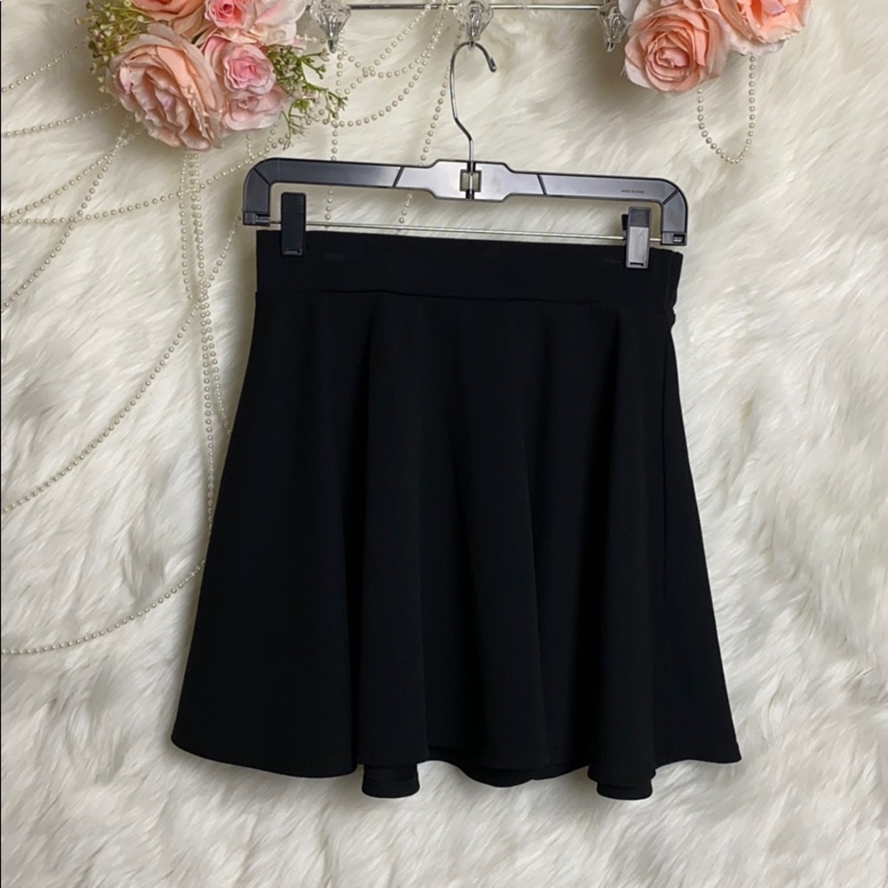 Agaci Black Ultrasuede Skirt Flowy